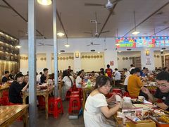 -冶建镜子·老南昌大排档·江西虾王(总店)