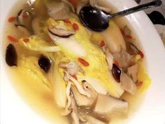 -小蓝鲸湖北菜(八一路店)