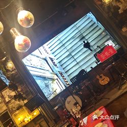 长春胡桃里人均消费_长春食里香盒饭