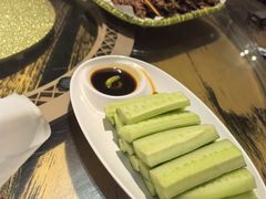 -顶峰夜宴·龙虾烧烤大排档(九江学院店)