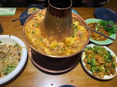 铜锅洋芋鸡-觅山云南菜(泊富ICITY店)