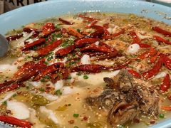 -姚姚酸菜鱼·金戈戈香港豉油鸡(喜荟城联名店)