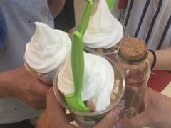 -三佰瑞冻酸奶(凯德MALL店)