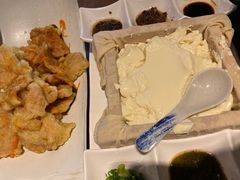 -95号酱骨·一块豆腐(展春园西路店)