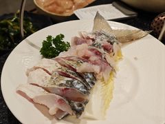 -得意咚瓜·顺德鱼生·冬瓜火锅(深圳首店)