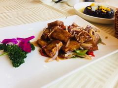 -怡园饭店-餐厅(四望亭店)