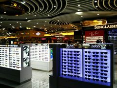 -中免(澳门机场免税店)