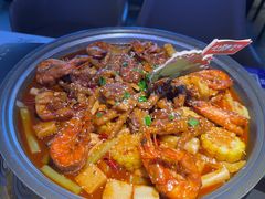-徐记小怪兽肉蟹煲店(哈西万达金街店)