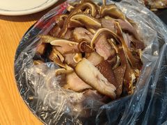 -老鼎万春卤菜(五代传承创始老店)