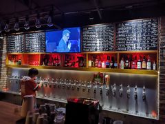 -麦落精酿啤酒餐吧(先农大院店)