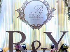 荧光裸色——尚诺婚礼企划-武汉马哥孛罗酒店