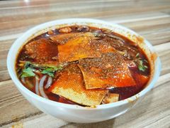 -老字号杨坡红油米线腊汁肉夹馍(东四道巷店)