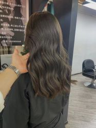 -奈川烫染Salon