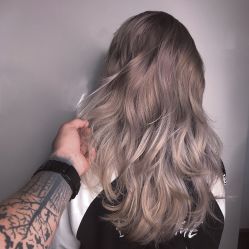 -INS hair salon
