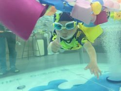 -鱼乐贝贝婴幼儿水育馆(高桥红坊店)