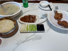 -梅利汴京烤鸭•开封豫菜地标店(东大街店)