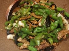 -丹江口渔村·湘味厨房(桃园店)