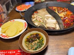 -萍姐火锅·公路夜市(武汉首店)