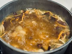 黑松露羊肚菌炖鸡-牧雲子·臻选云南菜 .商务宴请(泰然大厦店)