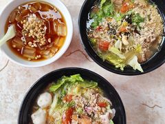 -周记蟹仔粉(侨港风情街店)