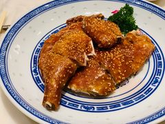 古桐麻香鸡-香港百合居(LCM置汇旭辉广场店)
