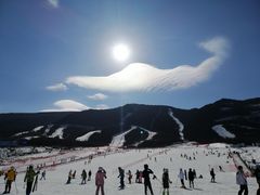 -鳌山滑雪度假区