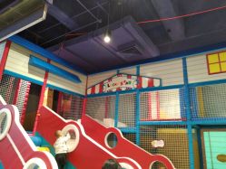 -LuckyStar幸运星家庭娱乐中心(东莞国贸店)