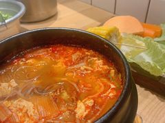 辣牛肉粉丝汤-姜虎东白丁烤肉(虹桥天地店)