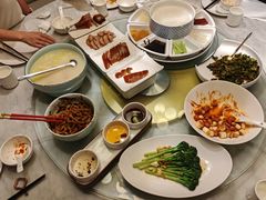 -羲和雅苑•北京烤鸭(国贸商城店)