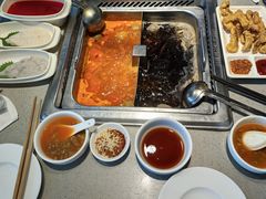 -海底捞火锅(新松江路店)