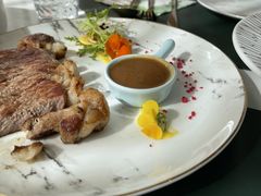 -ins森林童话餐厅coffee&bistro