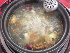 -花苑美食横琴生蚝火锅(拱北粤华路店)