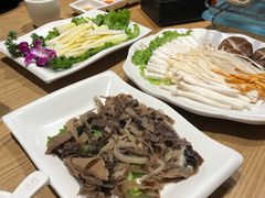菌类拼盘-掂档潮汕牛肉火锅(沈阳万象城店)
