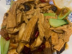 -老三烤肉·融合菜宴会厅