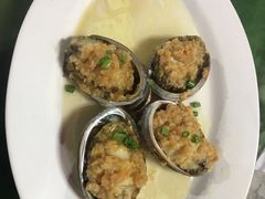 -四川小胡子海鲜(丁村万人海鲜广场店)