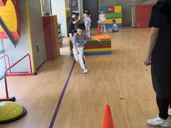 -小小特工运动馆(宝山三邻桥中心)