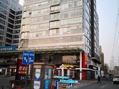 -麦当劳(朝阳路得来速店)