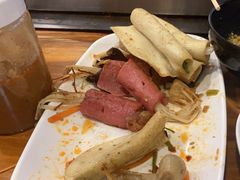 -哈尔滨小酒馆·鲜肉现穿自助烧烤(康新花园店)