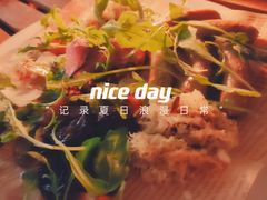 -JINNS锦时 steak&pizza(浸信会礼拜堂旧址店)