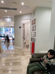 -广州健丽·去眼袋医疗美容机构