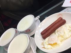 姜汁撞奶-义顺牛奶公司(庇利金街店)