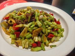 -魏铭鱼头捞饭(晋阳路店)