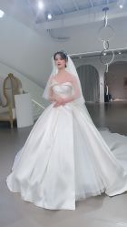 -艾米丽婚纱礼服