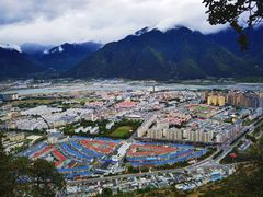 -比日神山