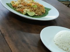 -Kat's Kitchen