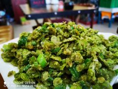 韭香榆钱-壹阁胡羊焖饼(特色小吃街店)