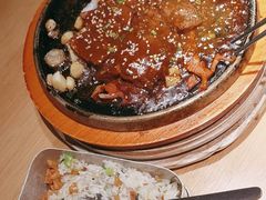 -蜜桃餐厅·伴山(绿宝广场店)