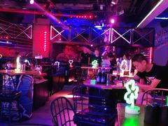 -UP嘻哈酒吧(粉巢店)