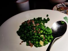 -新白鹿餐厅(滨江银泰店)