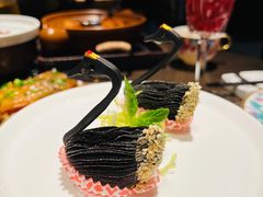 -海派悦庭·海胆烧麦·新融合菜(凯德广场店)